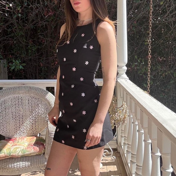Floral Black Mini Dress - Picture 3 of 4